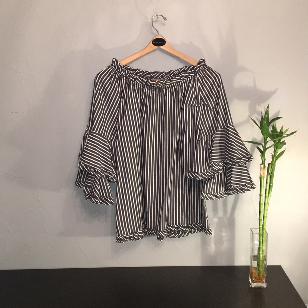 Ali Miles 3/4 Sleeve High-Low Striped Top